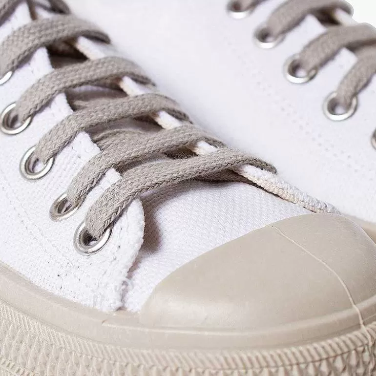 Shop Pisamonas Zapatillas Blancas Puntera Y Cordones Color Color Blanco Y Arena